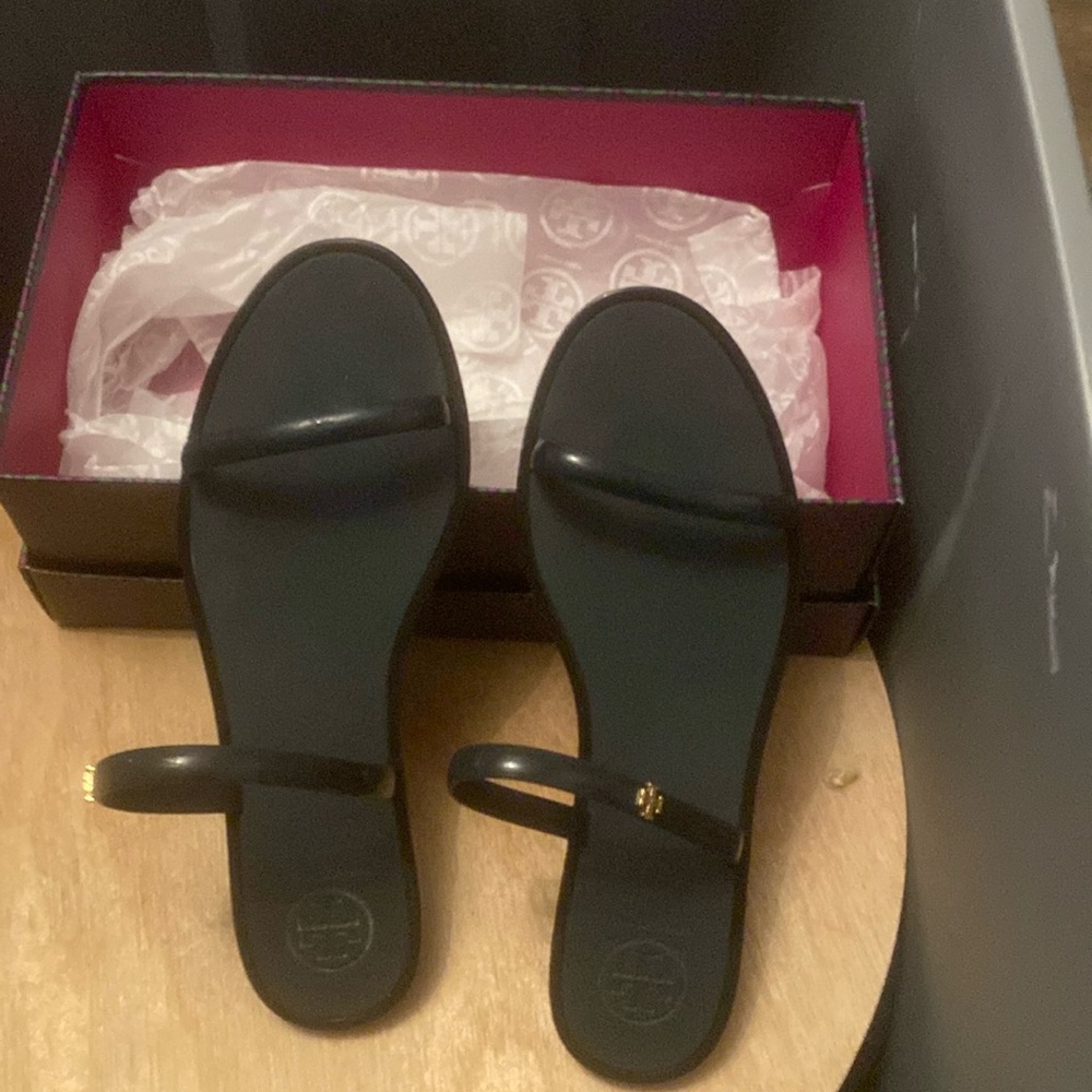 Tory Burch black sandals size 8 brand new